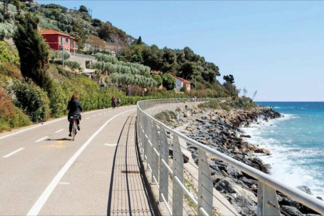 Ampio Appartamento Centrale San Remo Extérieur photo